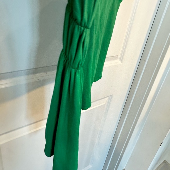 NEW Misile NYC Green Queen Of Morocco Asymmetrical Key Hole Front & Back Top, S - Picture 9 of 11